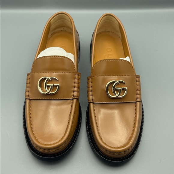 Gucci Princetown Leather Loafer - Picture 2 of 6